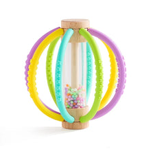 Charger l&#39;image dans la galerie, Hochet en bois pour bébé
